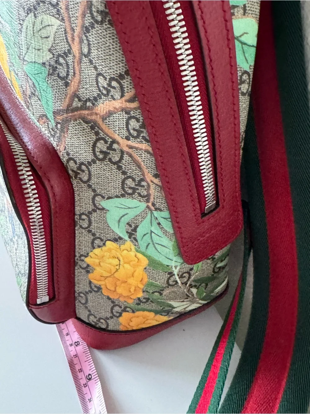 Gucci Tian GG Supreme Backpack  Floral Bird Mini Backpack
